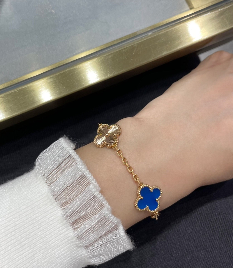 Vca Bracelets